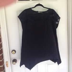 Navy cap sleeve shirt